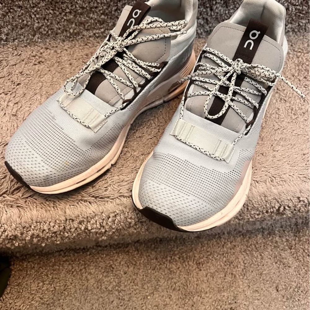 On Running Light Gray Athletic Shoes